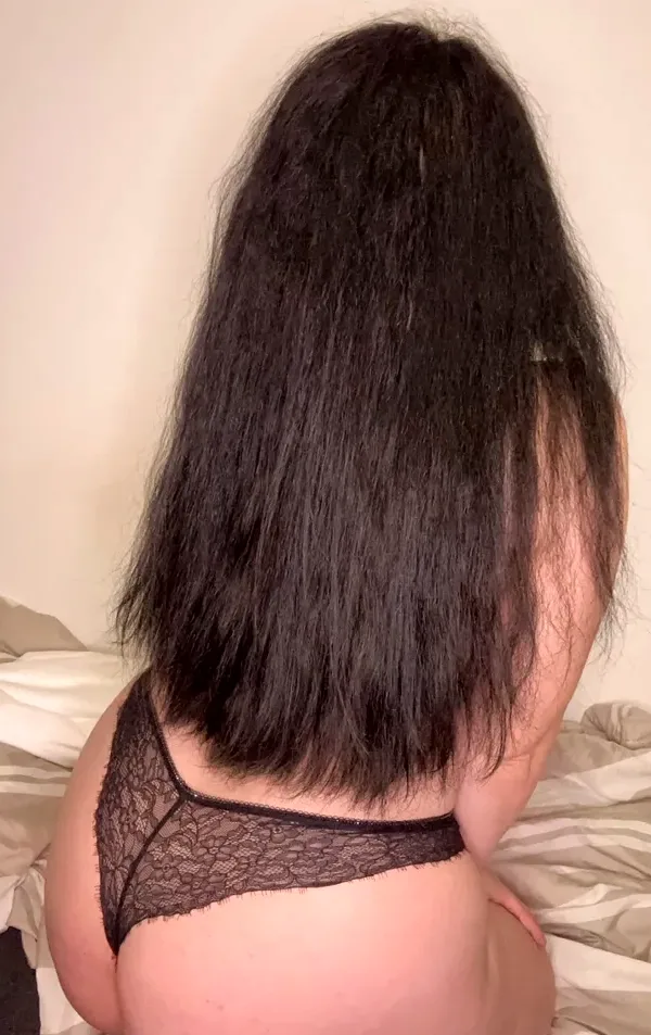 Michelle, 22